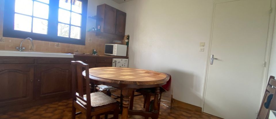 Traditional house 7 rooms of 130 m² in Bannost-Villegagnon (77970)