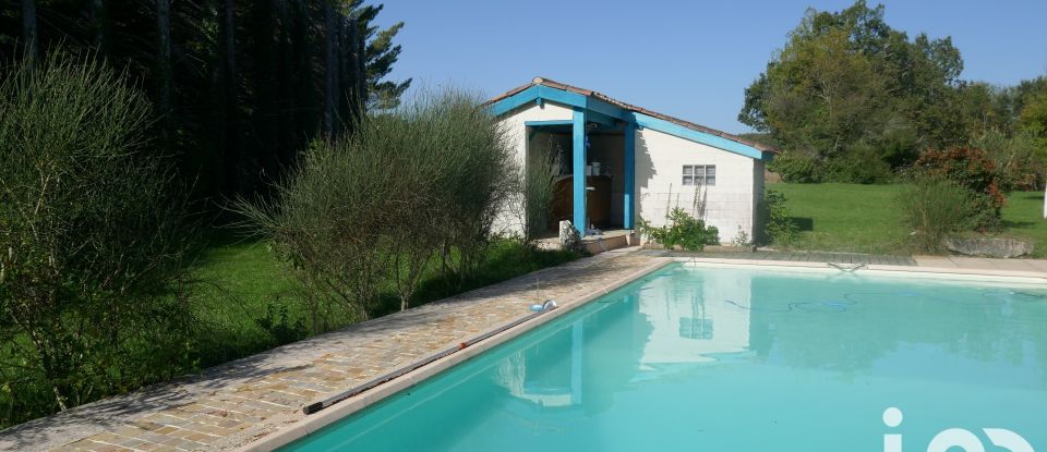 Country house 15 rooms of 420 m² in MONTCUQ (46800)