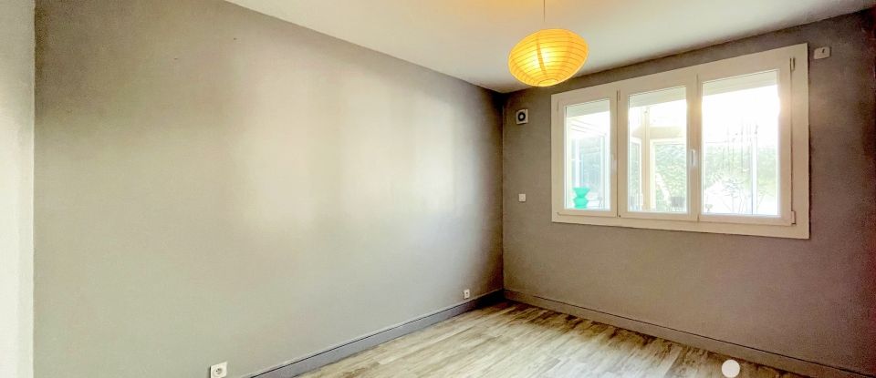 Maison 6 pièces de 198 m² à Cébazat (63118)