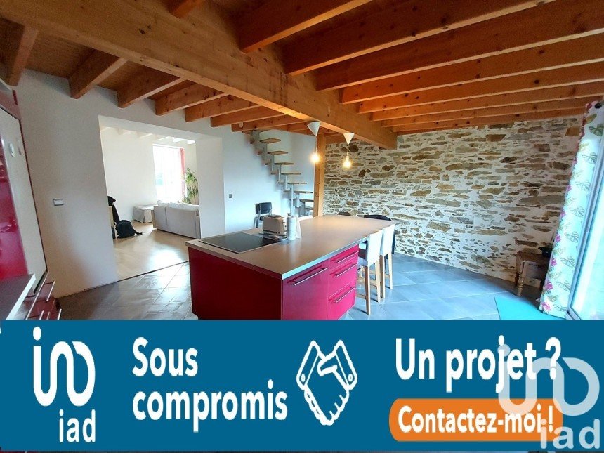 Town house 5 rooms of 126 m² in Mouchamps (85640)