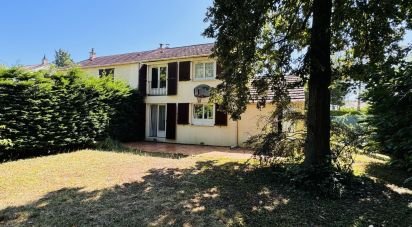 House 5 rooms of 90 m² in Pont-Sainte-Maxence (60700)