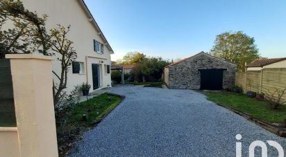 Maison de campagne 5 pièces de 140 m² à Rives de l'Yon (85310)