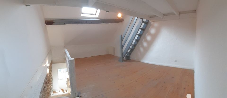 Maison 3 pièces de 55 m² à Forges-les-Bains (91470)