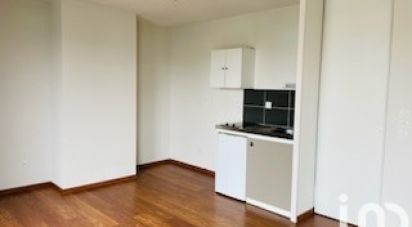 Apartment 2 rooms of 44 m² in Nantes (44100)