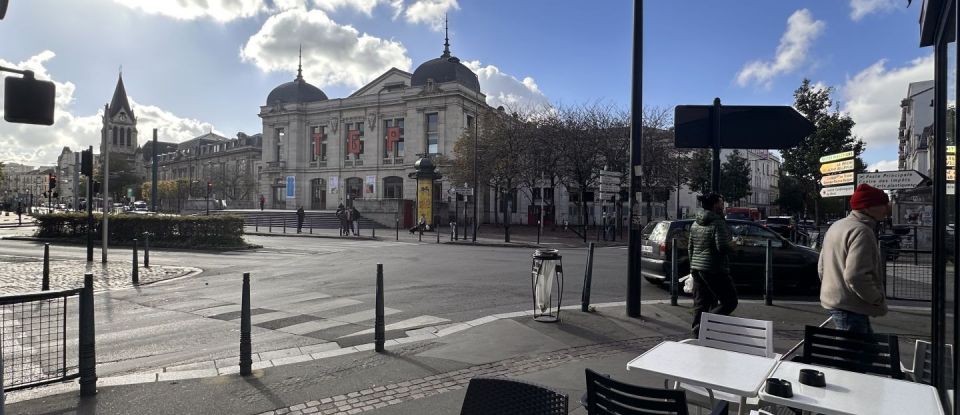 Bar-brasserie de 140 m² à Saint-Denis (93200)