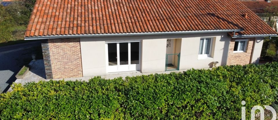 House 6 rooms of 125 m² in Chazelles (16380)