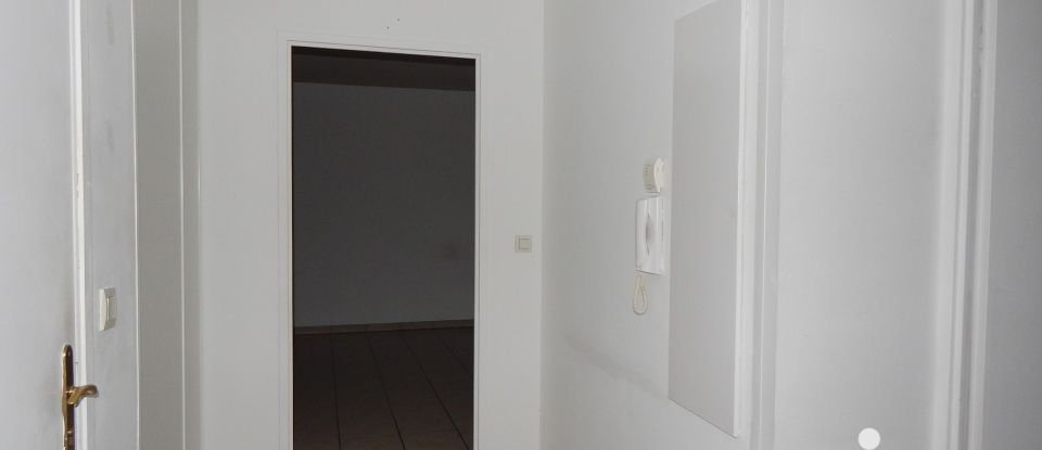 Apartment 2 rooms of 48 m² in Albert (80300)