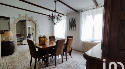 House 5 rooms of 164 m² in Fagnières (51510)