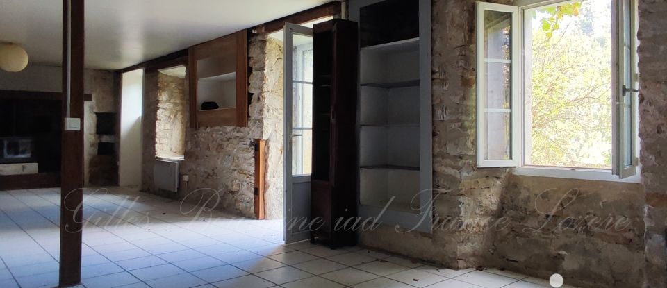 Barn conversion 7 rooms of 210 m² in Barjac (48000)