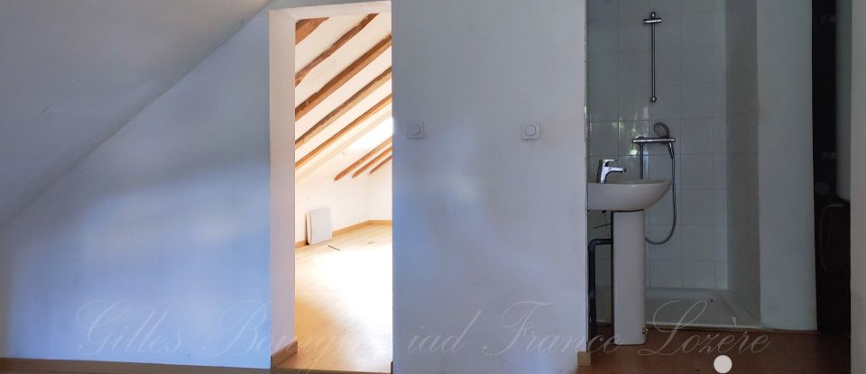 Barn conversion 7 rooms of 210 m² in Barjac (48000)