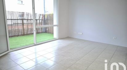 Appartement 2 pièces de 41 m² à Saint-Pierre-du-Perray (91280)