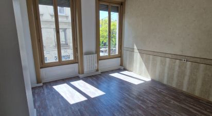 Appartement 3 pièces de 75 m² à Saint-Étienne (42100)