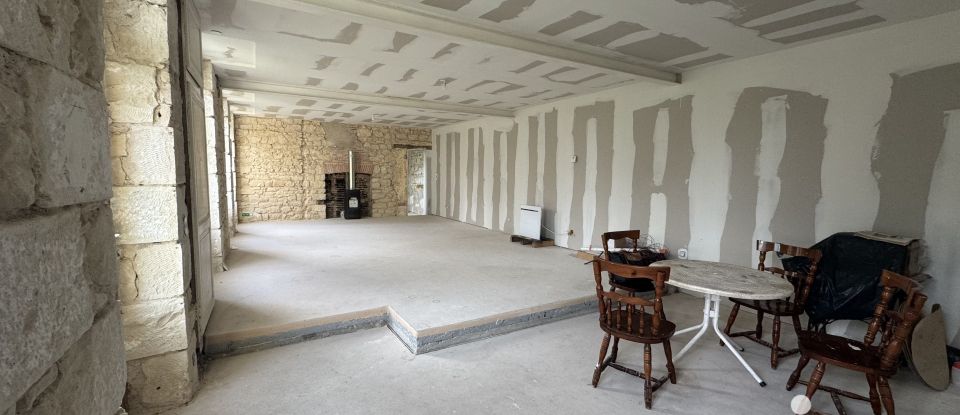 Longere 5 rooms of 171 m² in Coulanges-lès-Nevers (58660)