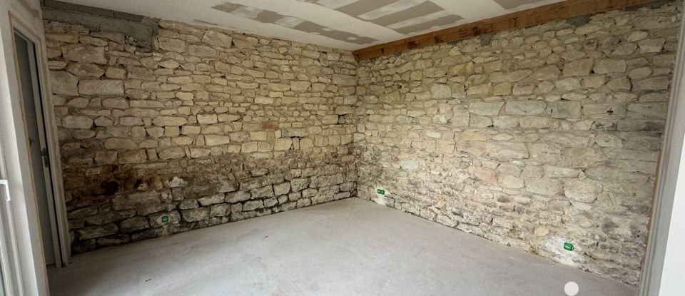 Longere 5 rooms of 171 m² in Coulanges-lès-Nevers (58660)