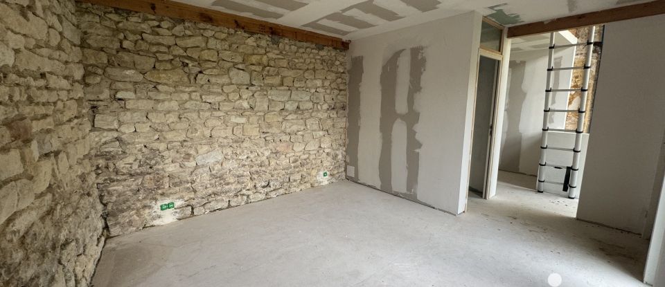 Longere 5 rooms of 171 m² in Coulanges-lès-Nevers (58660)