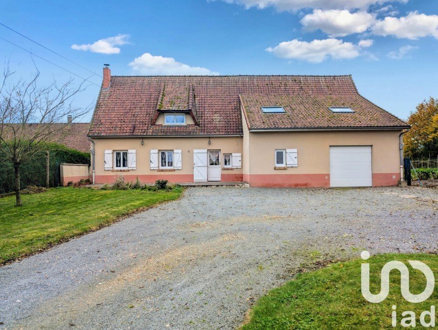 Country house 7 rooms of 185 m² in Noyers-Saint-Martin (60480)