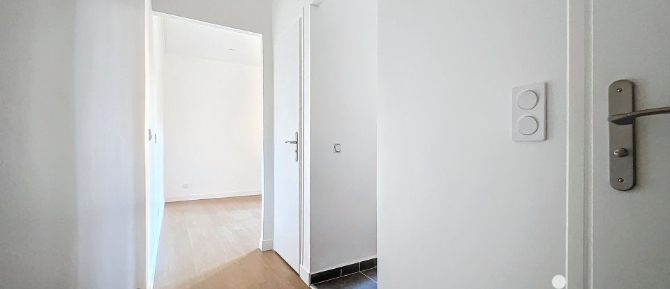 Studio 1 room of 21 m² in Ris-Orangis (91130)