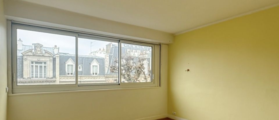 Appartement 4 pièces de 94 m² à Paris (75016)