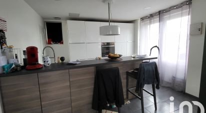 Town house 7 rooms of 155 m² in Brusvily (22100)