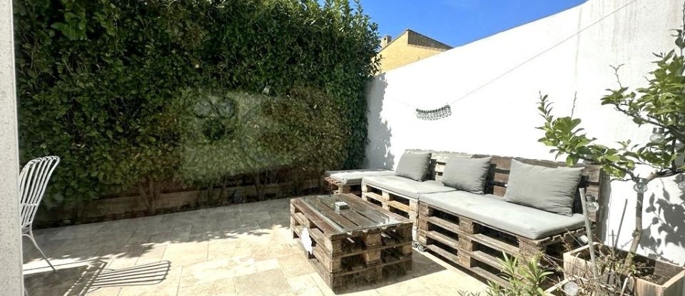 Traditional house 5 rooms of 175 m² in Agde (34300)