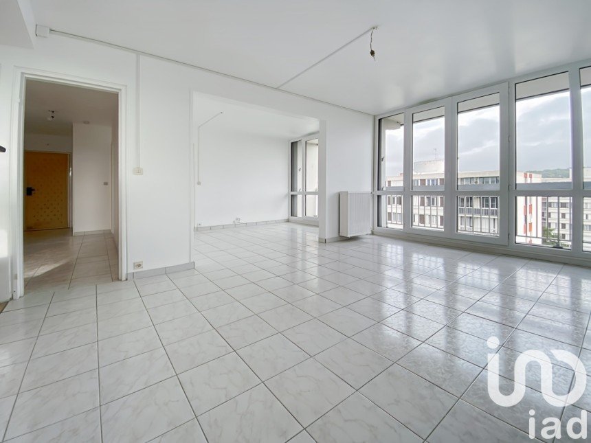 Appartement 3 pièces de 69 m² à Chelles (77500)