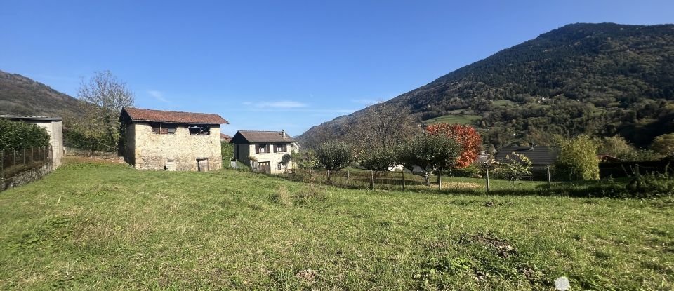 Land of 758 m² in Allevard (38580)