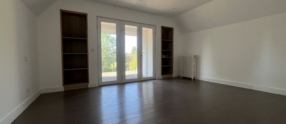 Maison 7 pièces de 231 m² à Chaumont-en-Vexin (60240)