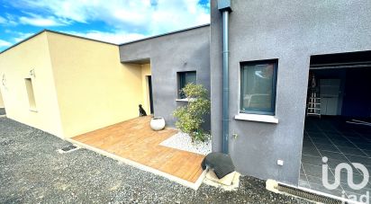 Architect house 6 rooms of 230 m² in Feurs (42110)