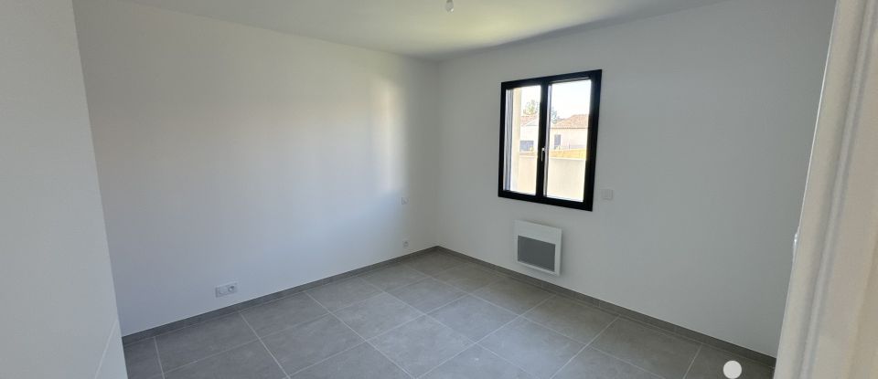 Maison 4 pièces de 84 m² à Bollène (84500)