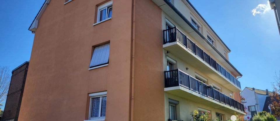 Apartment 3 rooms of 79 m² in Petit-Couronne (76650)