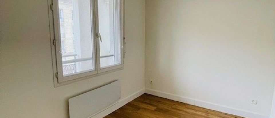 Appartement 2 pièces de 52 m² à Bordeaux (33300)