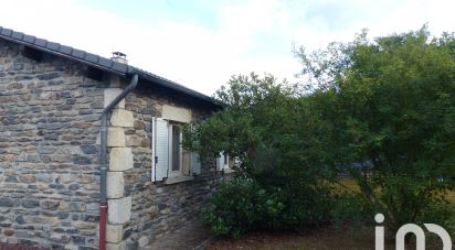 Maison 4 pièces de 135 m² à Saint-Pierre-Eynac (43260)