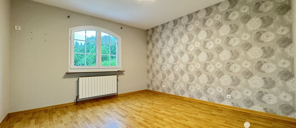 House 4 rooms of 130 m² in Villing (57550)