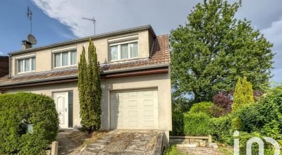 Maison 5 pièces de 107 m² à Lacroix-Saint-Ouen (60610)