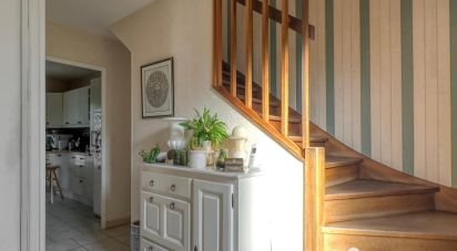 House 5 rooms of 107 m² in Lacroix-Saint-Ouen (60610)