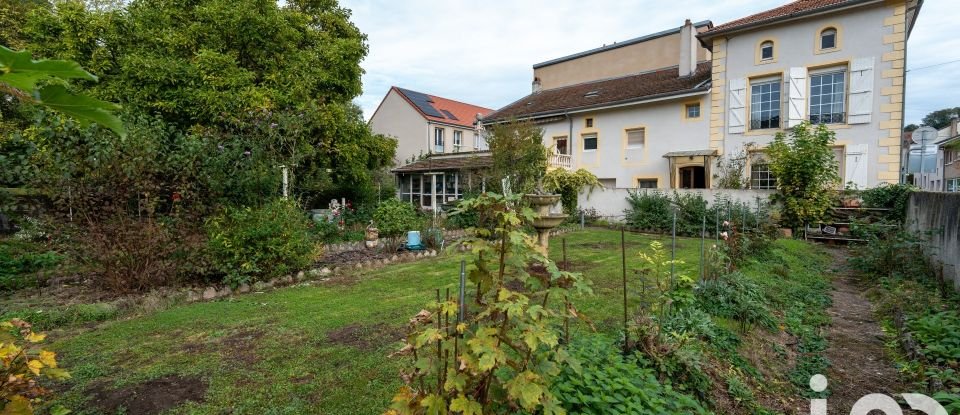 Immeuble de 220 m² à Corny-sur-Moselle (57680)