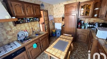 Town house 5 rooms of 90 m² in La Villedieu-du-Clain (86340)