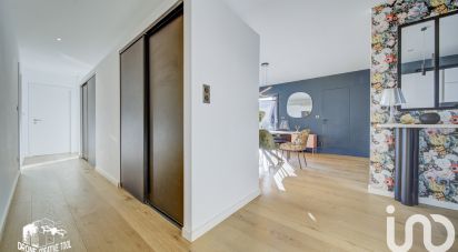 Maison 5 pièces de 120 m² à Vry (57640)