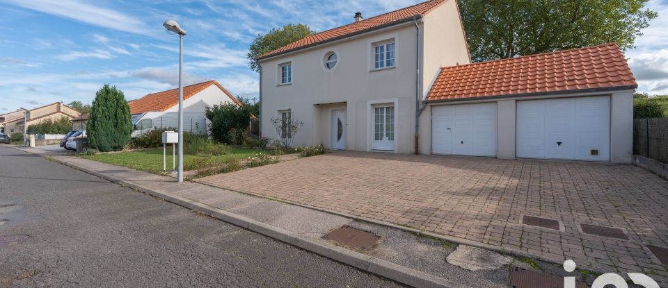 Maison 10 pièces de 200 m² à Noisseville (57645)