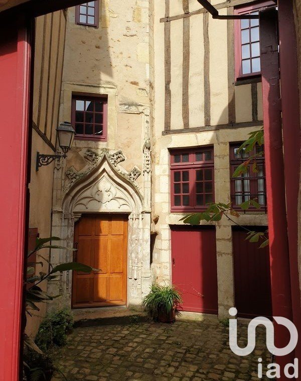 Apartment 3 rooms of 73 m² in Le Mans (72000)