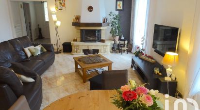 Traditional house 6 rooms of 120 m² in Bondoufle (91070)