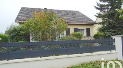 Traditional house 6 rooms of 120 m² in Bondoufle (91070)