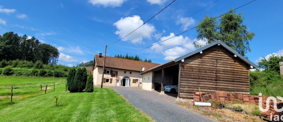 Farm 4 rooms of 110 m² in Barbey-Seroux (88640)