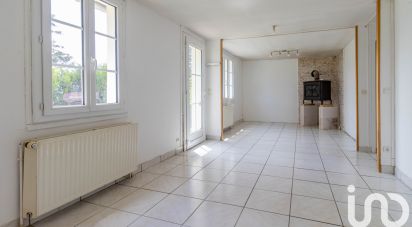 Maison traditionnelle 4 pièces de 66 m² à La Neuve-Lyre (27330)