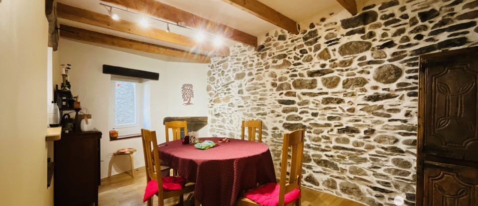 Village house 10 rooms of 172 m² in Aumessas (30770)