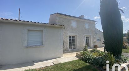 Maison 6 pièces de 180 m² à Bords (17430)