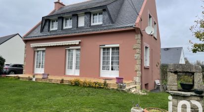 House 7 rooms of 139 m² in Le Sourn (56300)