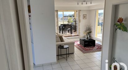 Apartment 3 rooms of 69 m² in Cavalaire-sur-Mer (83240)