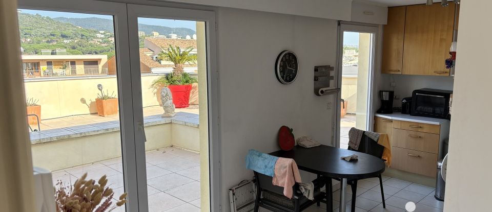 Apartment 3 rooms of 69 m² in Cavalaire-sur-Mer (83240)