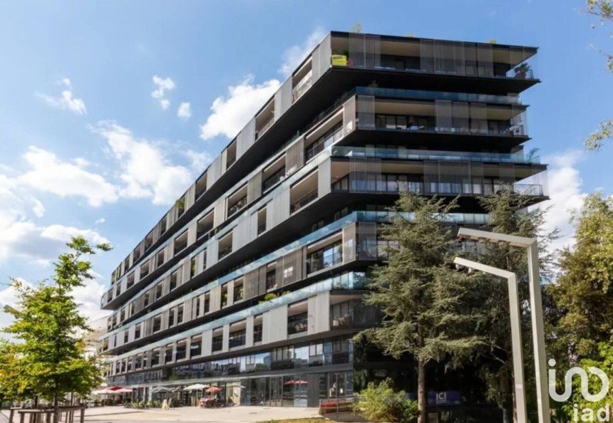 Apartment 3 rooms of 71 m² in Nanterre (92000)